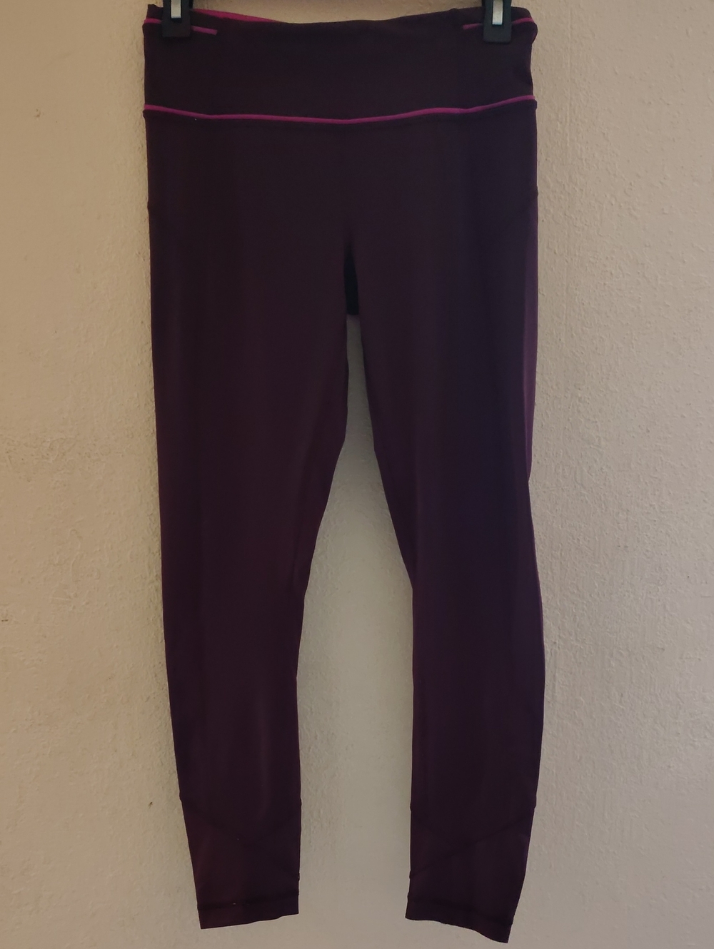 Lululemon Burgundy Leggings with Pink Trim Size 4